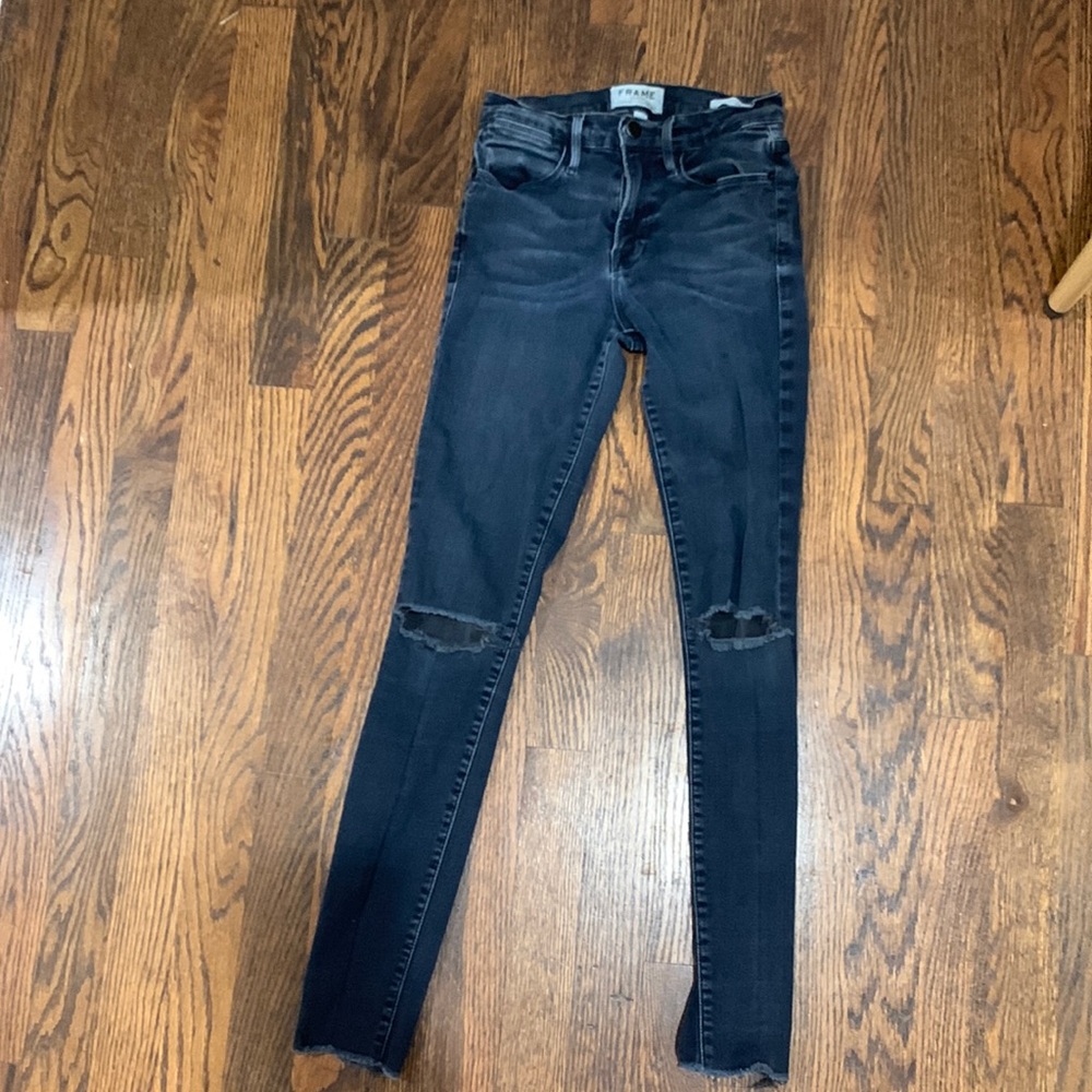 FRAME Le High Skinny denim jean with knee holes